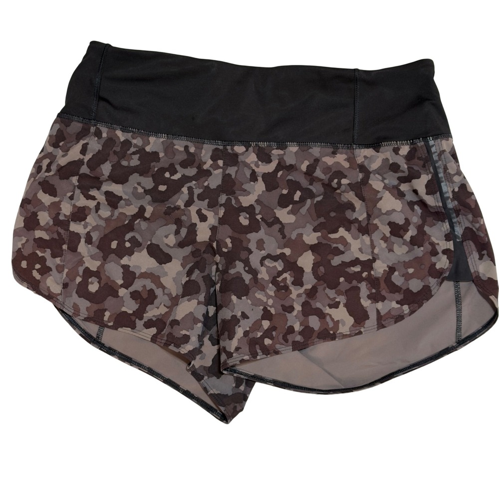 Athleta Running Free Printed Short Womens Small Brown Camo Leopard 3.5 Inseam